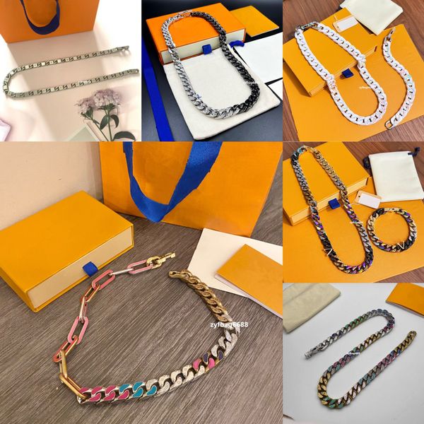 New Designers Jewelry Candy Color Color Chain Chain Colar Letter Pingente Cubano Monograma Mens e Engajamento das Mulheres 15 Estilos