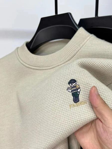 Männer Pullover High-End-Mode Pullover 2023 Herbst Erhöhen Plüsch Dicken T-shirt Exquisite Cartoon Bär Stickerei Pullover