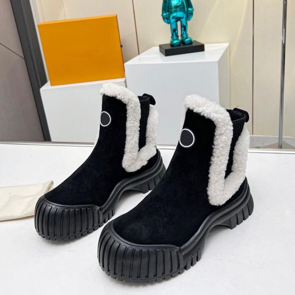 2024 Designer Ruby Flat Ankle Boots Mulheres Laureate Plataforma Deserto Couro Inverno Martin Sapatos Trim Zipper Borracha Sola Sapatilhas com caixa