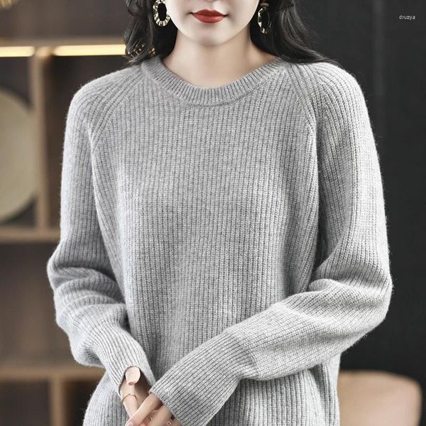 Damenpullover The Boutique Clothing In Cashmere Sweater 2201 ist elegant und bequem und zeigt Ihre edle Schönheit.