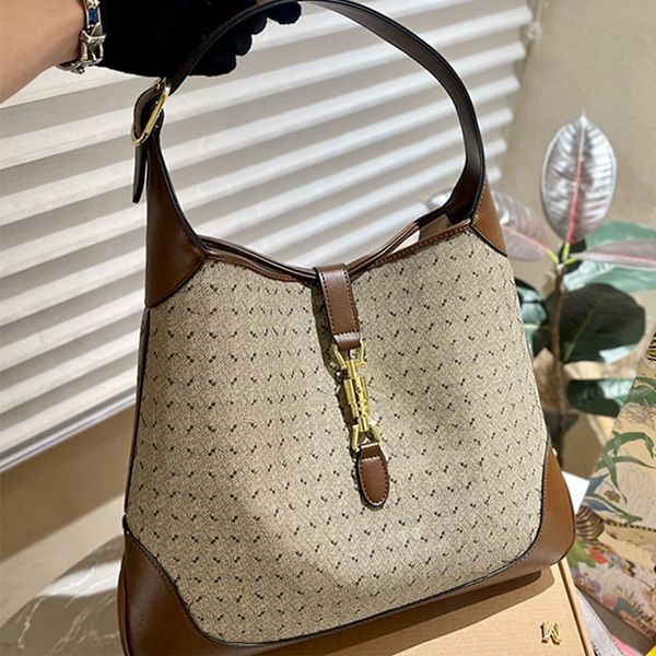 Designer macio hobo underarm saco mulheres bolsa de ombro bolsa bolsa moda hardware carta acessórios genuíno couro embreagem alta qualidade