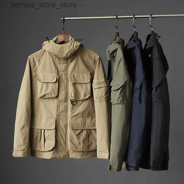 Piumino da uomo Parka Bomber da uomo Taglie forti Giacca tattica militare impermeabile Giacca a vento Cappotti da esterno Giacca da moto Moda casual Nuovo Q231205