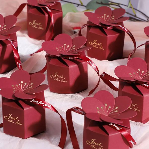 Confezione regalo Scatola di caramelle creativa Bomboniera Confezione regalo Nastro Biscotto al cioccolato Borse rosse Baby Shower Festività Forniture per feste di compleanno 231205