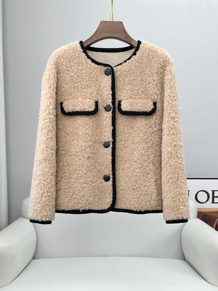 Pelliccia da donna 2023 Inverno Haining Piccolo Vento Profumato Agnello Erba Cappotto Taglio di Pecora In Pile Con E Integrato