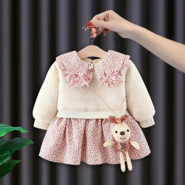 Mädchenkleider Winter Mädchen Babykleidung Erster Geburtstag des Neugeborenen Kaschmir Baumwolle Samt Dickes warmes Spitzenkleid Mädchen Babykleidung 2312306