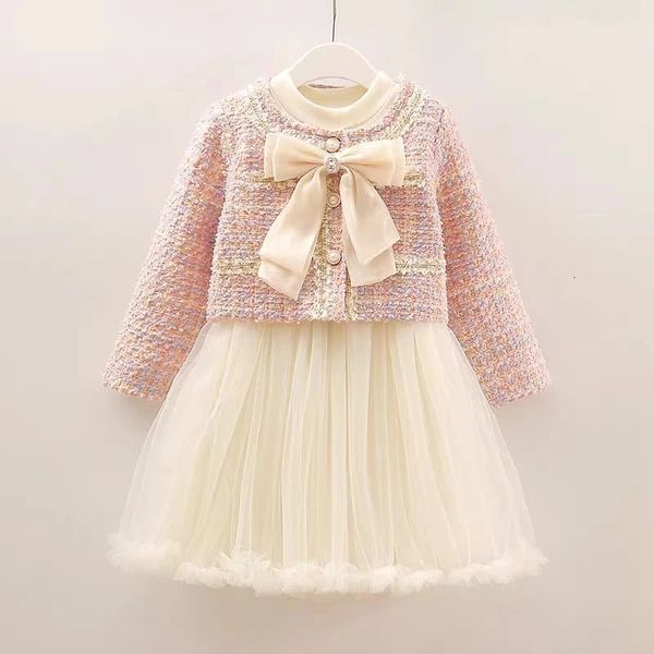 Conjuntos de roupas Moda Menina Elegante Xadrez Conjunto Outono Woolen Bow Casaco Malha Princesa Vestido 2 Pcs Toddle Crianças Outerwear Roupas de Bebê 1 10Y 231206
