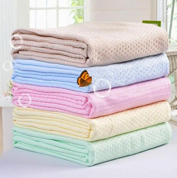 Coperte In Fibra di Bambù Divano Letto Coperta Coperta Estiva Fresca Plaid Waffle Cobertor Tiro Per Biancheria Da Letto In Garza Da Viaggio Bambino Adulto