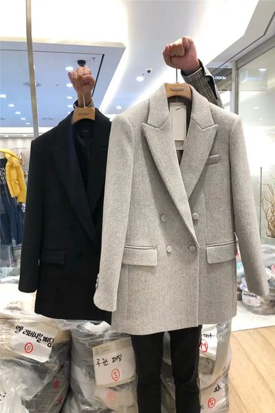 Abiti da donna Blazer Temperamento grigio Giacca blazer di lana Donna doppiopetto coreano Autunno e inverno Cappotto nero Capispalla M1185 231205