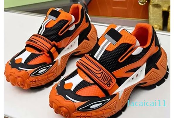 Paar Designer Sneakers Damen Luxus Mode Freizeitschuhe Schnürung Orange Schwarz Obermaterial Big Nose Cool Sole Herren Spo