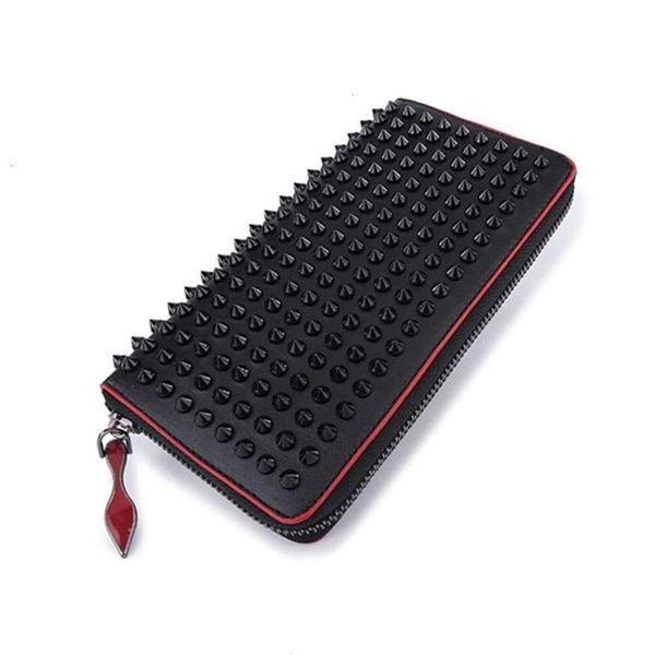 Stil Red Bottom Deded Pittleed Stachel Clutch Women Patent Real Leder gemischte Farbe Nieten Taschen Clutches Lady Long Geldbörsen mit Spikes M T301C