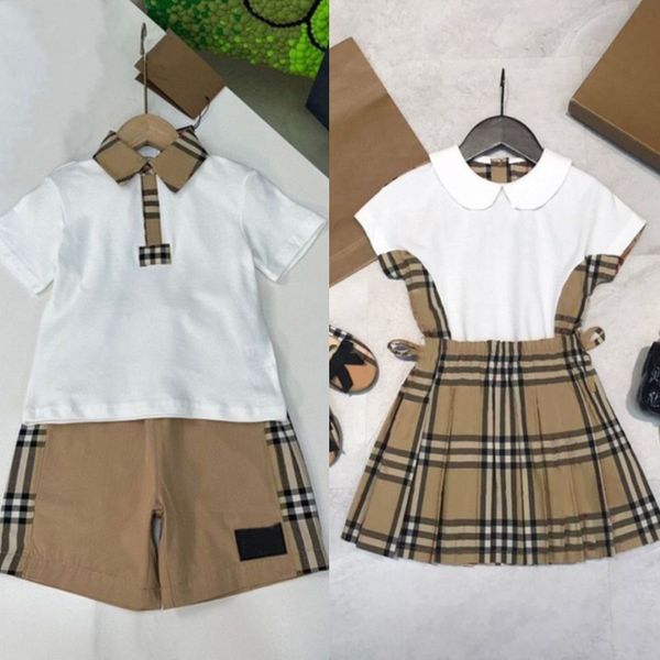 Set di abbigliamento per bambini T-shirt per bambini Gonna pantaloncini Ragazze Ragazzi Vestiti firmati Estate Tuta di lusso Abiti per bambini Camicia a maniche corte