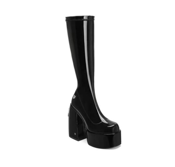 Designerstiefel nackte Wolfe-Stiefel hohe Gewürz schwarze Patentnarbe Secret Blackwomen Leder Schlupf auf Schuhe Größe 35-41 Chunky Heel Women Stiefel