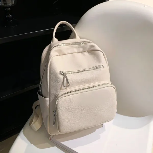 Sacos escolares 2023 Moda Mulheres Mochila PU Couro Schoolbag para Adolescente Meninas Feminino Estilo Preppy Sólido Pequeno Pacote de Viagem