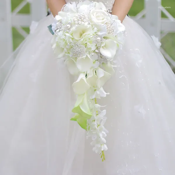 Flores de casamento janevini azul real calla lírio cachoeira buquê de cristal artificial noiva pérolas lágrima broche de noiva buquês