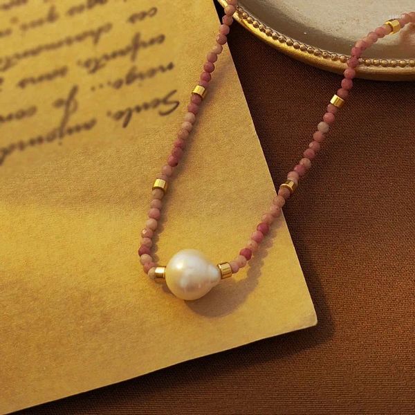 Collane con ciondolo Collana di perline in pietra naturale rosa con gioielli a catena con clavicola di perle delicate in stile femminile per le donne