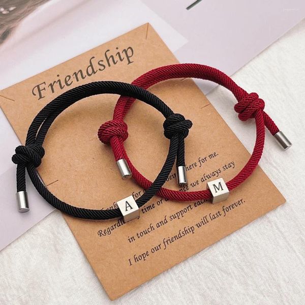 Braccialetti con ciondoli 26 Alfabeto A-Z Bracciale dell'amicizia fortunato intrecciato a mano Acciaio al titanio Lettera intagliata personalizzata per uomini e donne