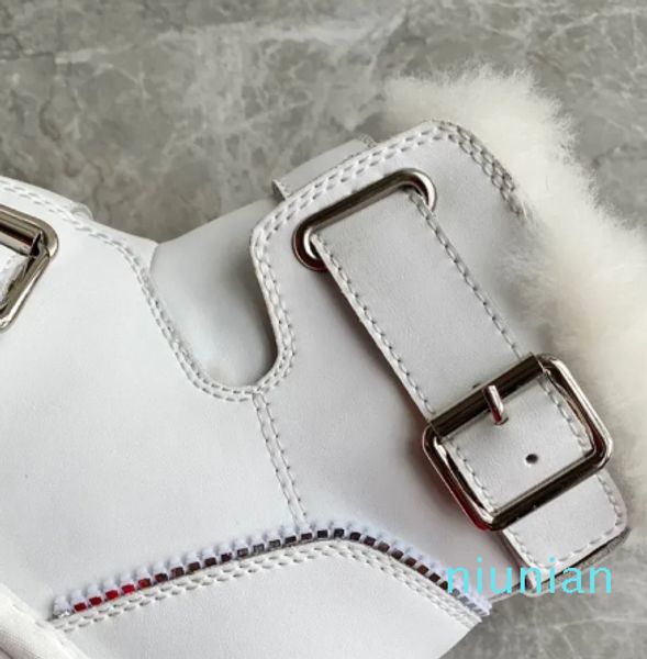 Stivali da donna dei migliori designer Australia Scarponi da neve classici Pantofole da donna Stivaletti con plateau alla moda Guerra da donna in lana scamosciata invernale