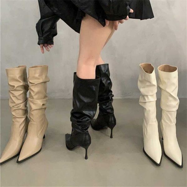 Saison Herbst Frühling Korean Edition spitz gefaltete Mode lange Röhrenstiefel Freizeit Mode Tall Slim Leder Frauen