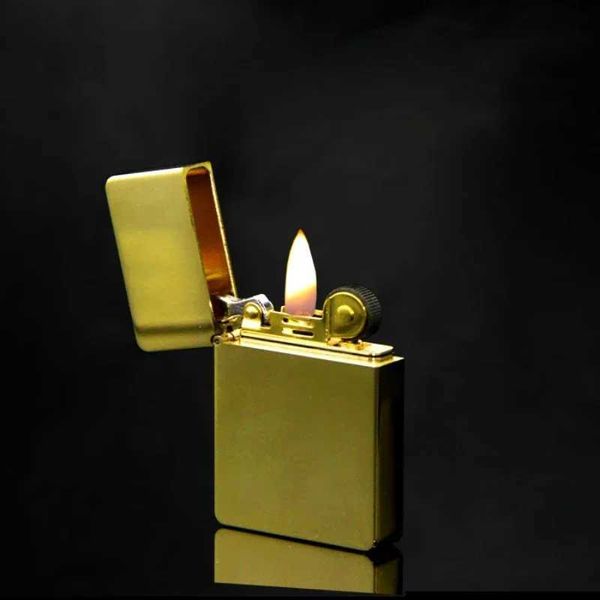Zorro pequeno ouro em forma de tijolo, requintado, isqueiro a querosene, armadura de latão em formato especial, presente masculino