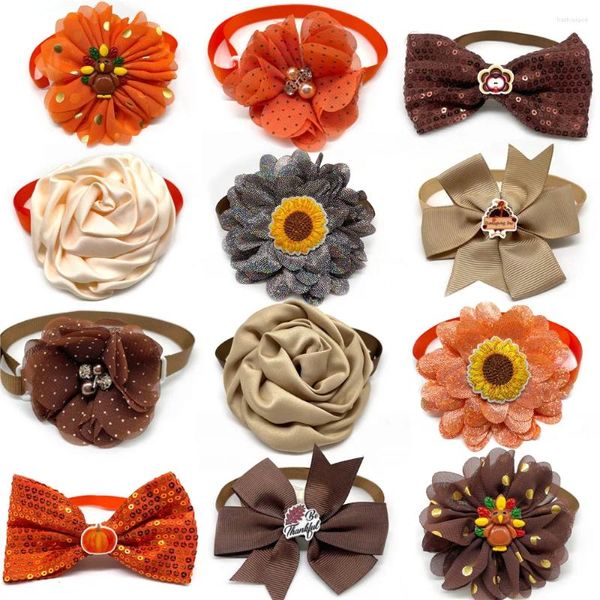 Köpek kıyafetleri 50/100pcs Şükran Günü Pet Malzemeleri Kabak hindi papyon yaka bowties küçük köpekler için aksesuarlar