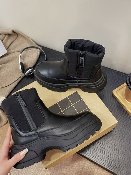 Damenstiefel mit Reißverschluss-Schnallenverzierung, flache Space-Stiefel, dicke Stiefeletten aus Leder, modische Damen-Kampfstiefel 35-40