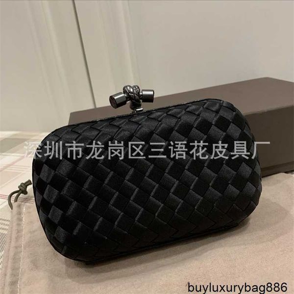 Frauen Kont Taschen Designer Taschen BottegaaVeneta 2024 Herbst Neue Drei Sprache Blume Mini Python Haut Tasche Rand Satin Woven box Handtasche Abendessen Tasche HB5R