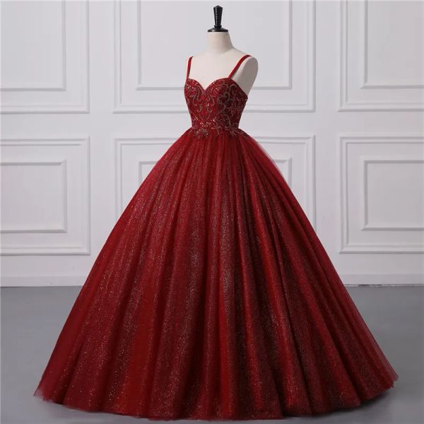 2024 Parlak Burgundy Balo Gown Quinceanera Elbiseler Seksi Spagetti Kayışları Arka Çapalar Aplikler Ong Prom Gençler için Akşam Elbise BM3505