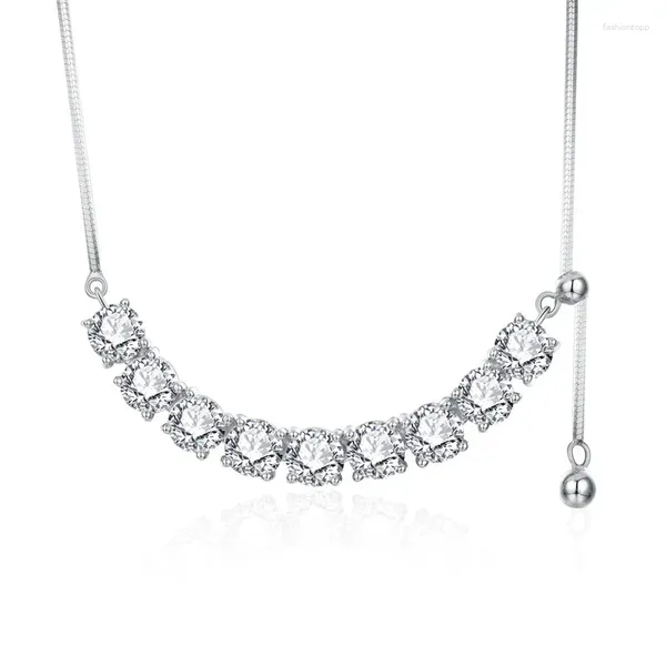 Zincirler LN00613 LEFEI Moda Lüks Klasik Moissanite Tasarım Renk D Yaratıcı Gülümseme Kolye Cazibesi Kadınlar 925 Silver Party Mücevher Hediye