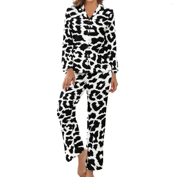 Pigiama da donna con cane dalmata pigiama primaverile in due pezzi con stampa animalier carino pigiama femminile a maniche lunghe con scollo a V design casual da notte