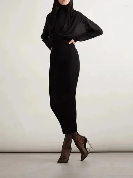 Vestidos casuais profundo decote em v preto manga comprida vestido com capuz 2023 inverno sexy ver através de malha emenda listrada malha mulheres