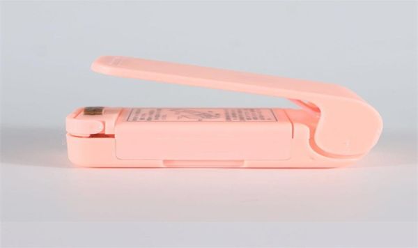 Clip per sacchetti da cucina Mini termosaldatrice portatile Piccola macchina per sigillare sottovuoto per riscaldamento portatile Imballaggio sacchetti di plastica Rosa Bianco 5171171