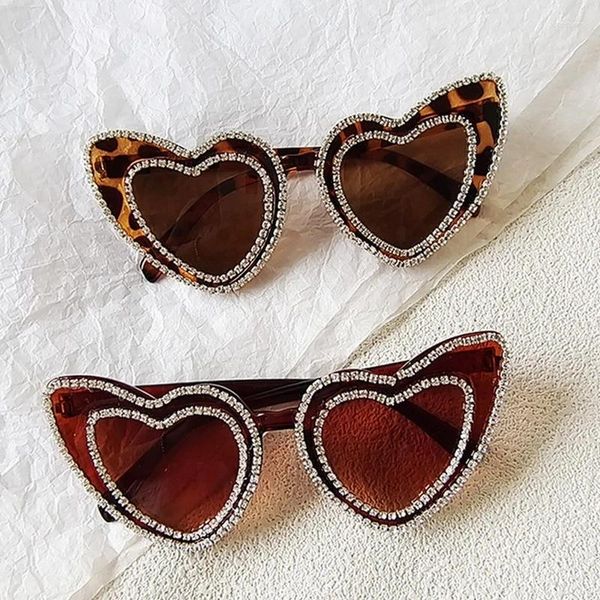 Óculos de sol moda retro strass coração senhoras personalidade gato olho óculos uv400 sun sombra na moda festa eyewear