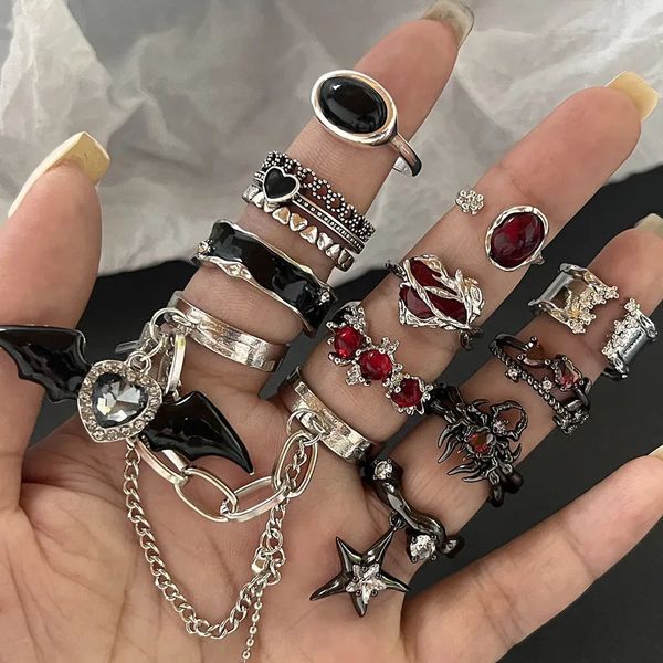 Anéis de casamento Anéis de moda gótica para mulheres meninas cristal preto aranha anel aberto hip hop punk irregular animal dedo jóias presente de halloween 231208