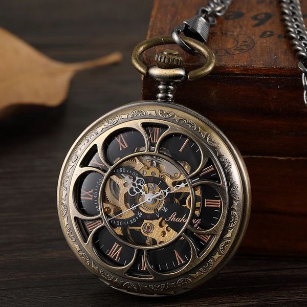 Relógios de bolso Bronze Mão Mecânica Vento Bolso Relógios Numeral Romano Dial Esqueleto Mecânico Flip Watch Homens Relógio com Fob Chain Gift Box 231207