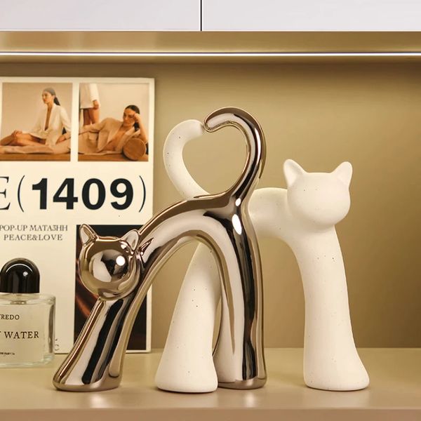 Dekorative Objekte Figuren Kreative herzförmige Katzenornamente Wohnzimmer TV-Schrank Zuhause Schlafzimmer Desktop-Dekorationen Keramikkunst Katzenstatue Geschenk 231207