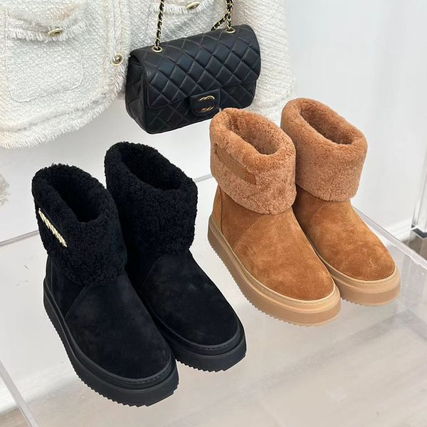 2023 Designer Luxury Furry Botas de tornozelo feminino outono de inverno Carta de inverno impressa lã de lã de lã fria sapatos casuais