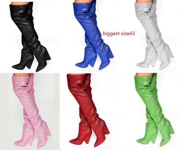 Designer-Stiefel 2023 Grenzüberschreitender Außenhandel Neuer spitzer Kegelabsatz mit schrägen Absätzen, der volle Sky Star Water Diamond trägt, große Overknee-lange Stiefel für Frauen