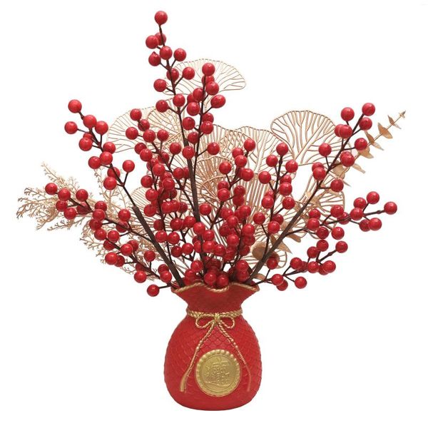 Fiori decorativi Bouquet di fiori artificiali di bacche di Natale rosse con eucalipto Decorazione per vasi per feste domestiche di eucalipto Ornamenti per alberi di Natale