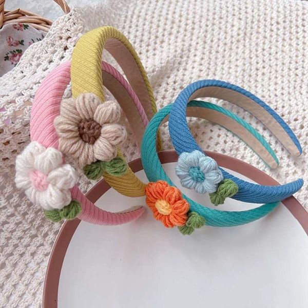 Acessórios de cabelo de lã crochê headwear ornamento crianças inverno headdress flores headband hoop crianças