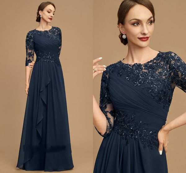 2024 Vintage Dark Navy Mãe da Noiva Vestido A-line Scoop Até o Chão Chiffon Renda Beading Babados em Cascata Vestidos de Festa de Casamento para Mulheres Plus Size