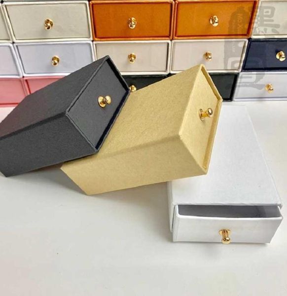 12 Stück Lot Draw Box Weiß Schwarz Braun Schmuckschatulle Kraftpapier Bevorzugung Bulk Geschenk Display Boxen Tasche Halskette Armband Box 2110145739866