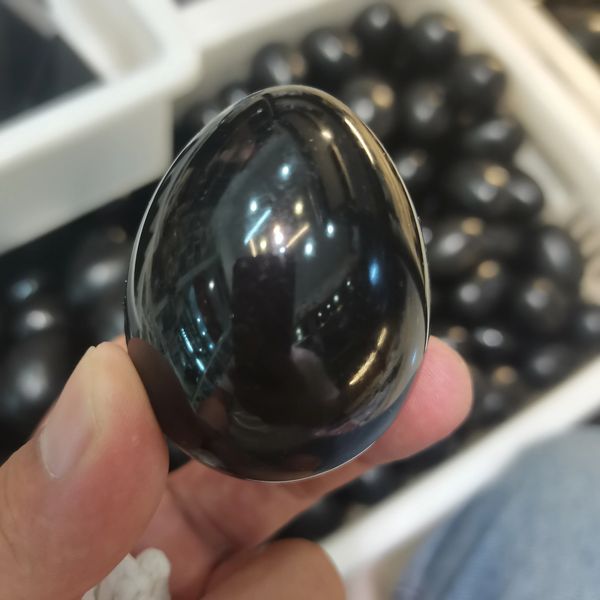 Массажные камни Камни оптом 6 см 100% натуральный черный турмалин в форме яйца Кристаллический камень Массажная чакра Исцеление Рейки Натуральные кристаллы кварца 1 шт. 231202
