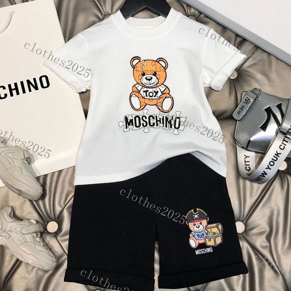 Roupas de bebê Kid Designer Set Kid Designer Duas Peças Shorts de Manga Curta Luxo Verão Meninos Meninas Camiseta Criança Roupas Cute Little Bear Kids Set 2-12T Mais Estilo 2024