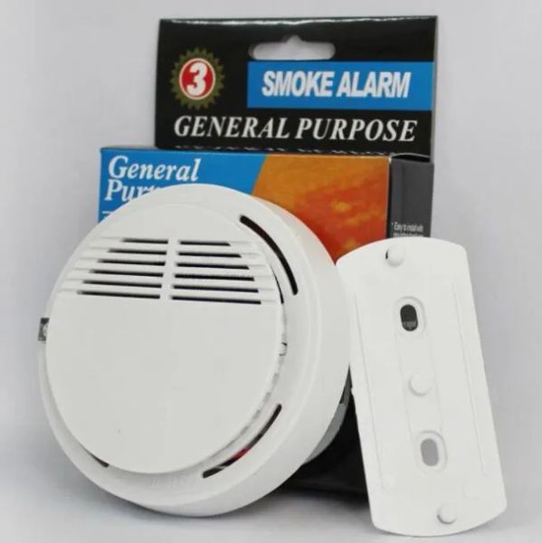 Rilevatore di fumo Allarmi Sensore di sistema Allarme antincendio Rivelatori wireless distaccati Sicurezza domestica LED stabile ad alta sensibilità 85DB 9V Batteria ZZ