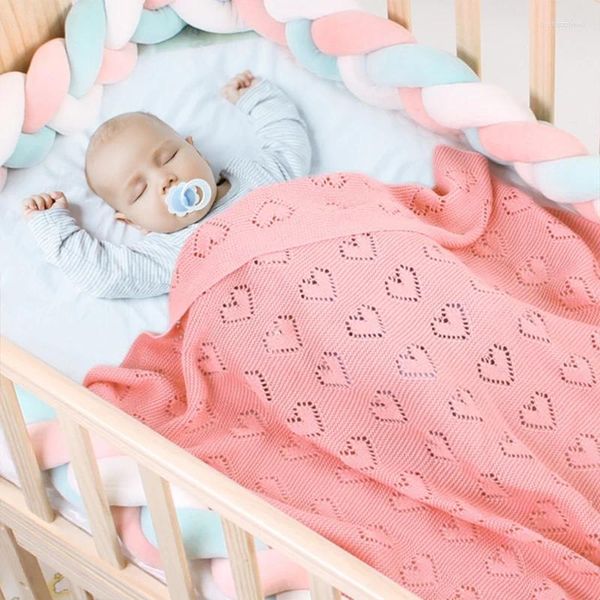 Decken 100 80 cm gestrickte Babybett-Bettwäschebezüge für geborene Babys, superweiche Säuglingsliebesform, durchbrochene Strickdecke, Kleinkind-Quilts