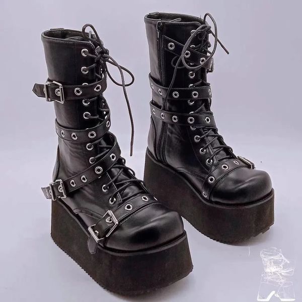 Botas Plus Size 43 Outono Mulheres Botas Fivela Dedo Do Pé Redondo Cunhas Plataforma Botas Punk Goth INS Mulheres Sapatos de Rua Botas de Combate para Mulheres 231207