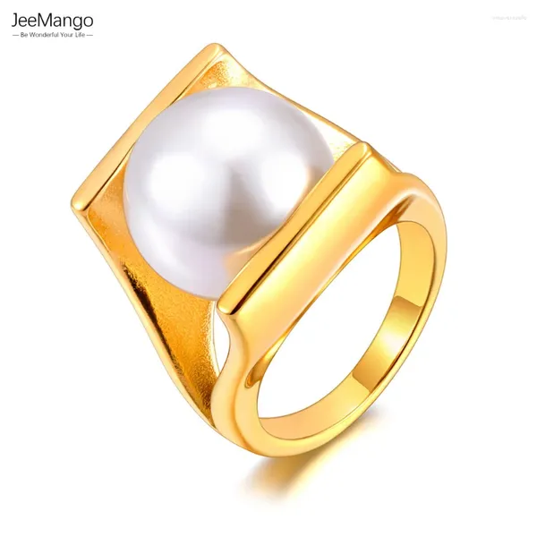Anelli a grappolo JeeMango Acciaio inossidabile placcato oro Perla bianca Fusione di metallo fatta a mano per le donne Gioielli impermeabili personalizzati JR23060