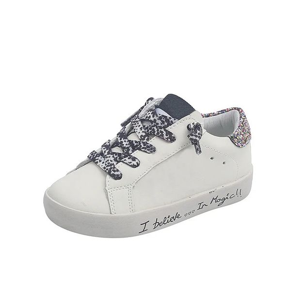 Scarpe da ginnastica per ragazzi e ragazze I Believe In Magic Glitter Star Sneakers per bambini Argento colorato con paillettes leopardate con lacci Leopard Distress Scarpe sporche 231207