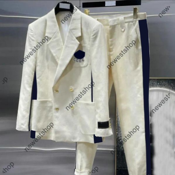 23SS designer Abiti da uomo Blazer di lusso in stile occidentale Abbigliamento per il tempo libero Cappotti con stampa di lettere Cappotto da donna in cooperazione slim fit casual Abito a righe con nastro