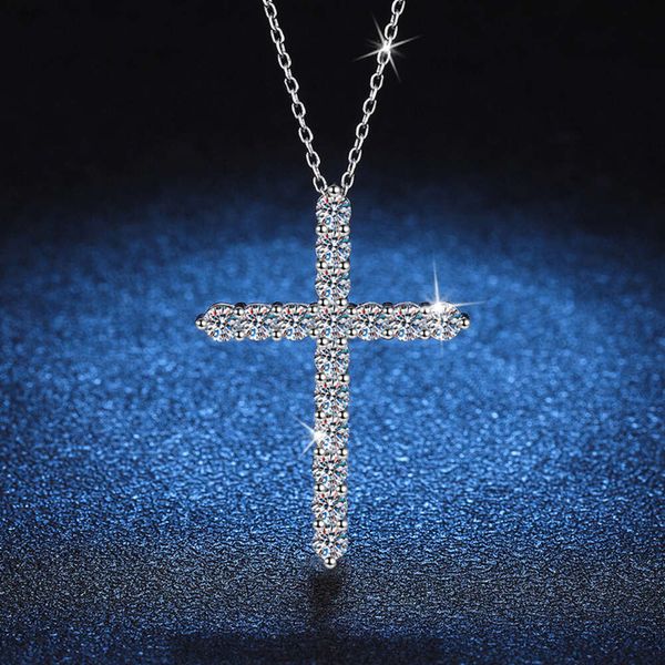 Großhandel Schmuck Weißgold vergoldet 925 Sterling Silber Religiöser Kreuz Anhänger Moissanit Diamant Halskette 1,6ct Damen Geschenk